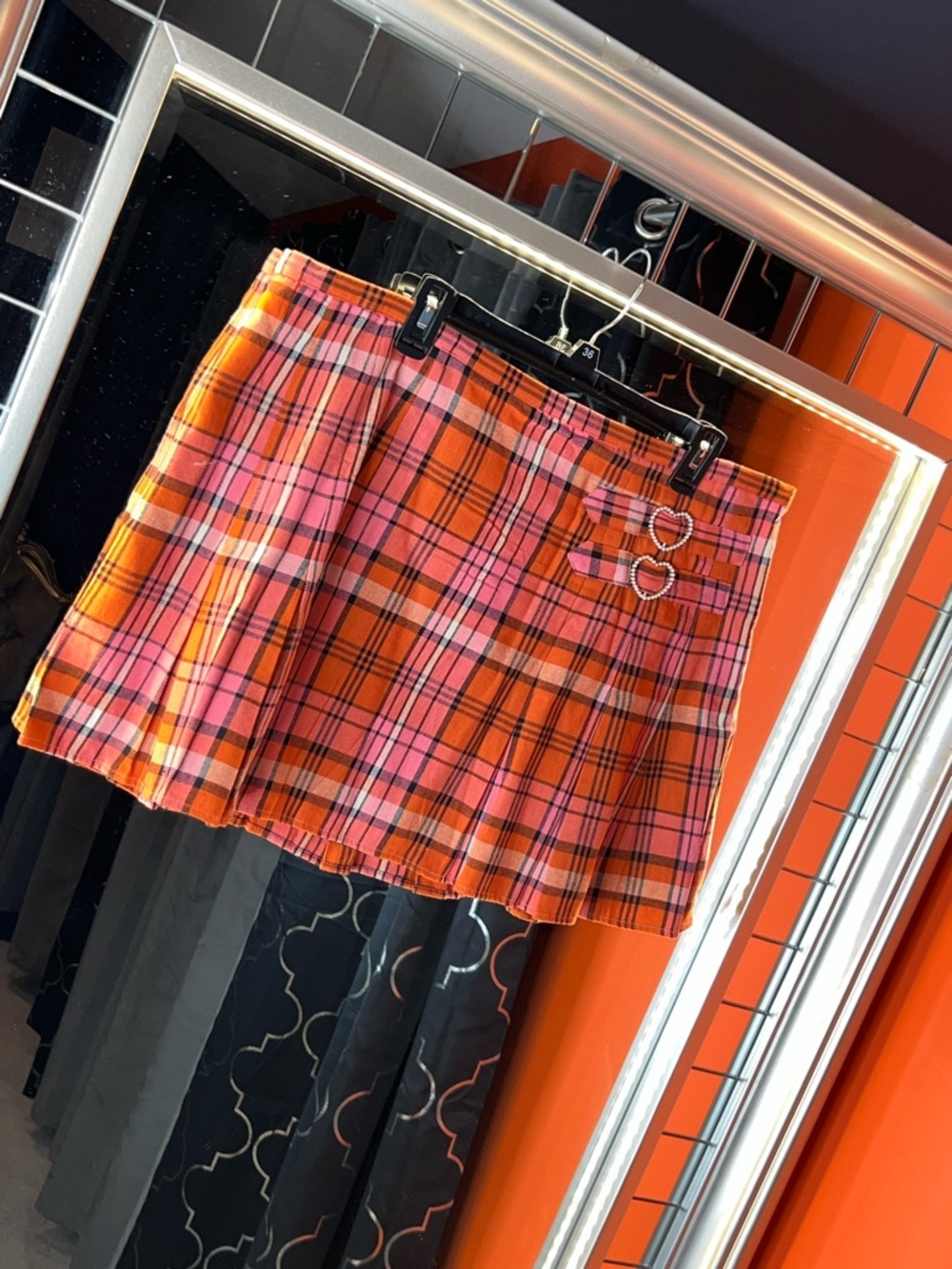 🧧 Sugar Thrillz Plaid Pearl Heart Pleated Skirt 🍭🎈
